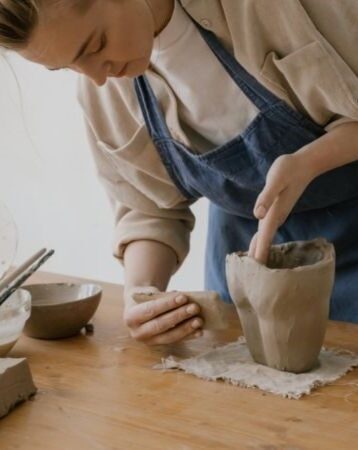 Keramikos Užsiėmimai: Meninė terapija, sveikatingumo ritualas